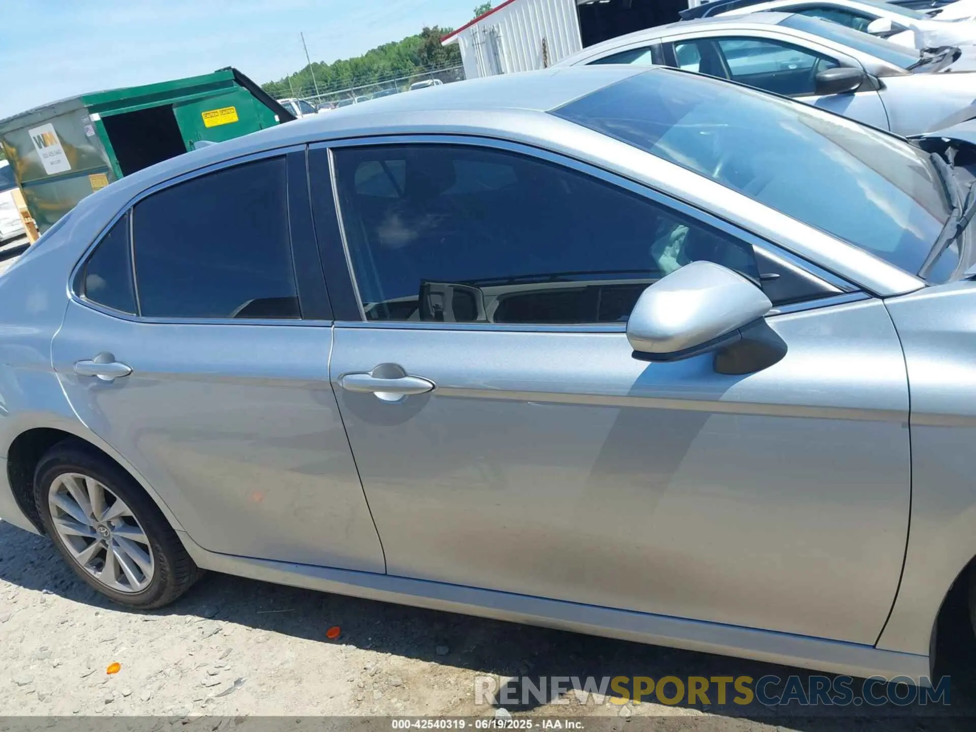 13 Фотография поврежденного автомобиля 4T1C11AK8NU688583 TOYOTA CAMRY 2022