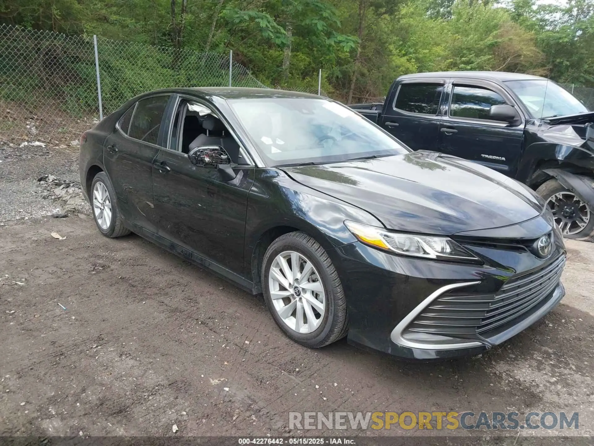 1 Фотография поврежденного автомобиля 4T1C11AK8NU716222 TOYOTA CAMRY 2022