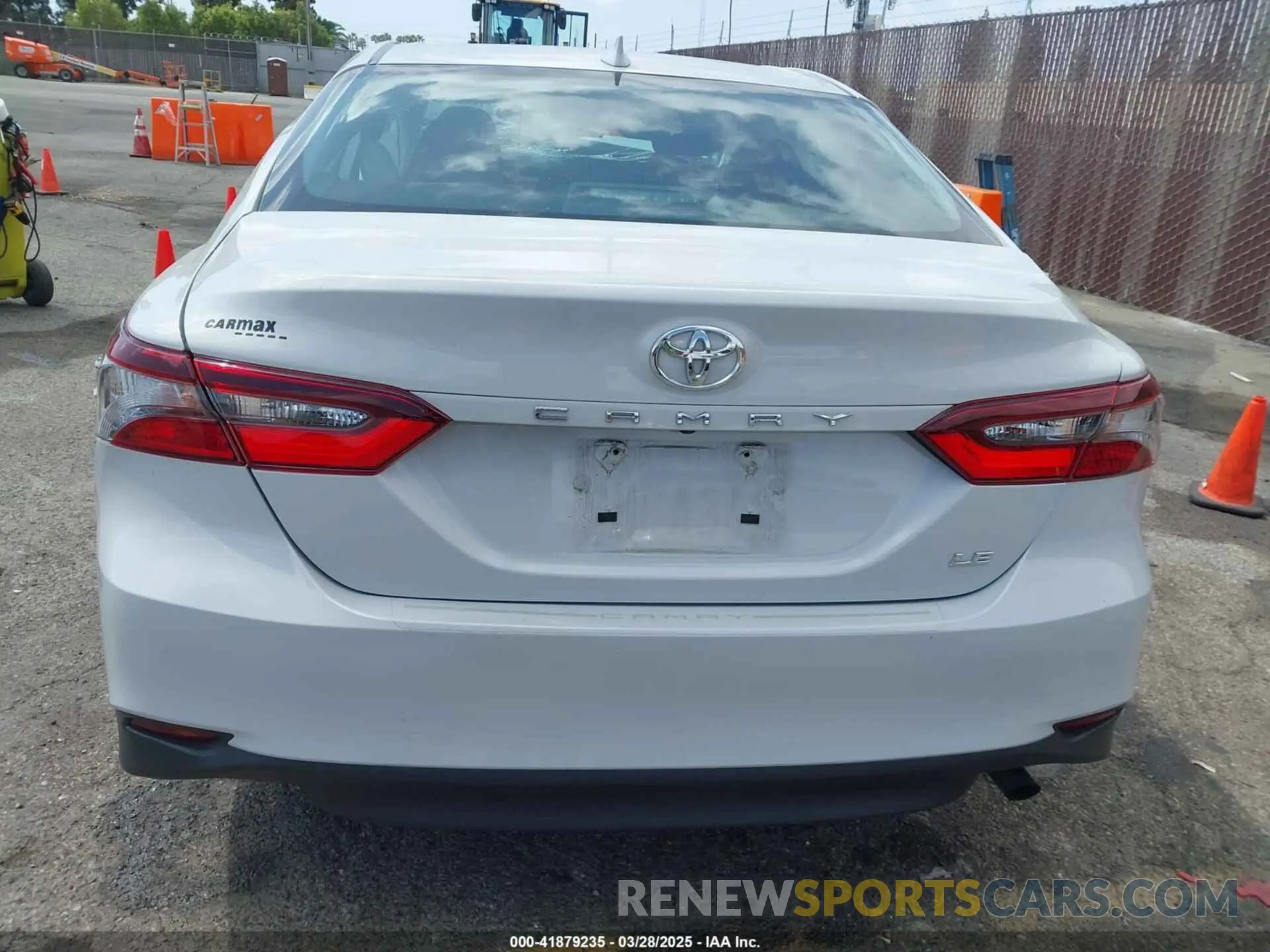 16 Photograph of a damaged car 4T1C11AK9NU017908 TOYOTA CAMRY 2022