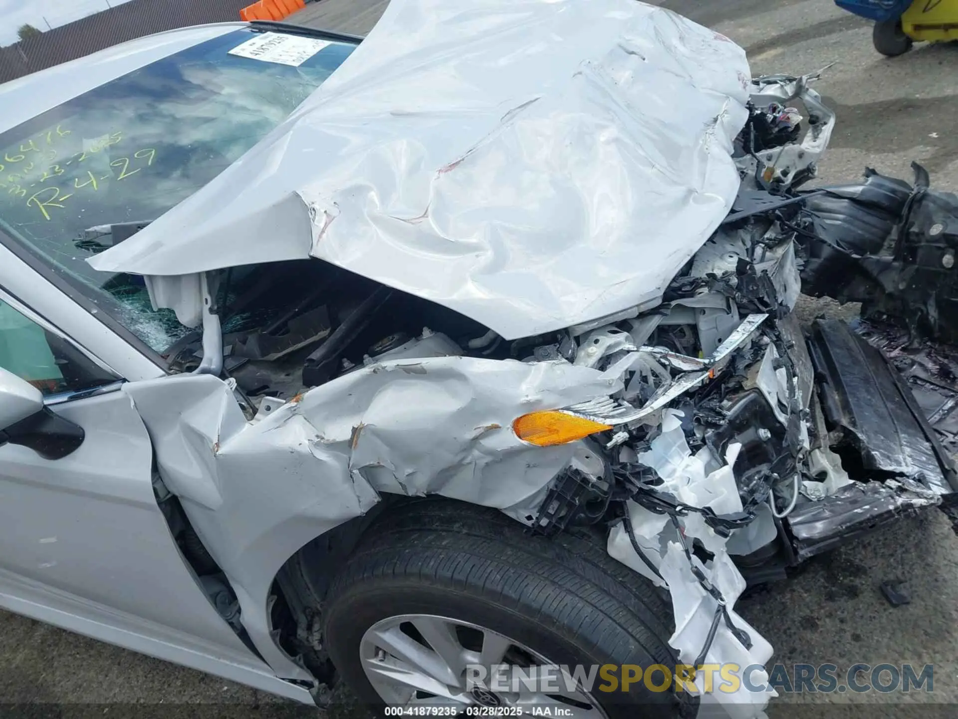 6 Photograph of a damaged car 4T1C11AK9NU017908 TOYOTA CAMRY 2022