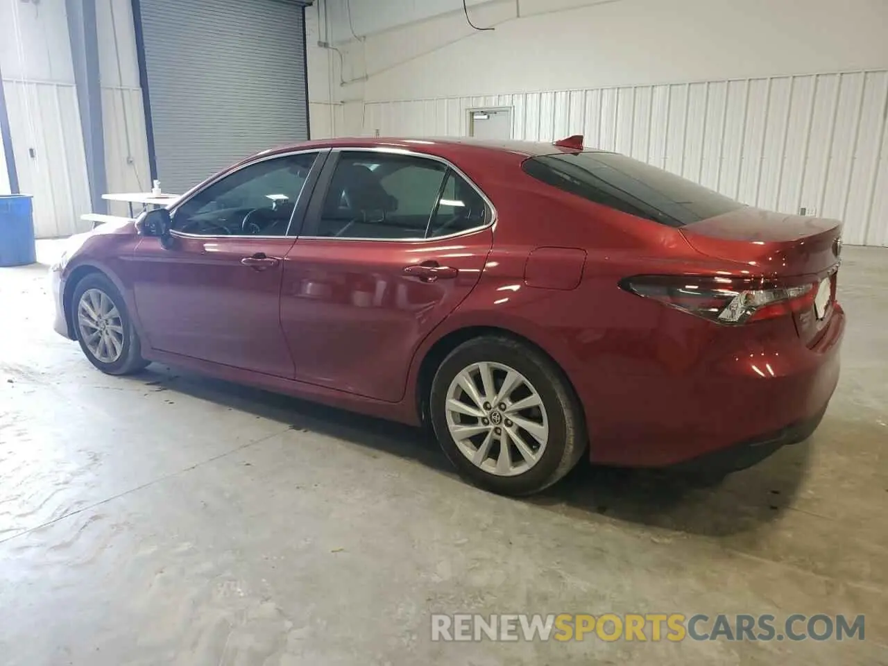 2 Photograph of a damaged car 4T1C11AK9NU054313 TOYOTA CAMRY 2022