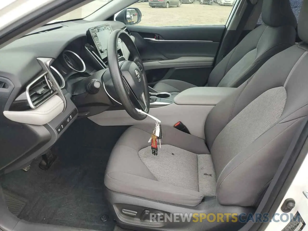 7 Photograph of a damaged car 4T1C11AK9NU056756 TOYOTA CAMRY 2022