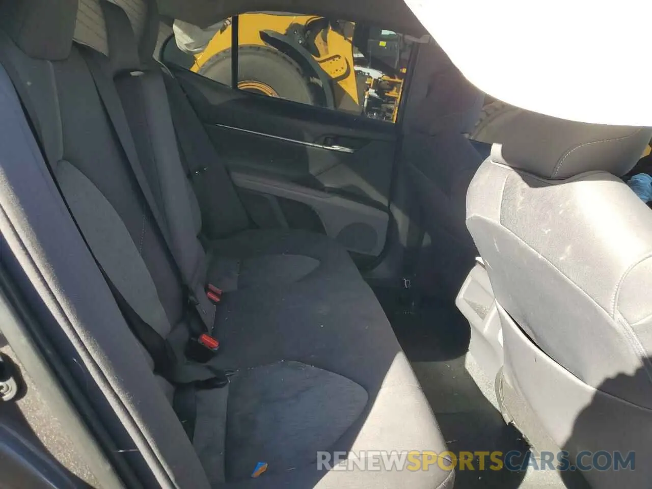 10 Photograph of a damaged car 4T1C11AK9NU653194 TOYOTA CAMRY 2022