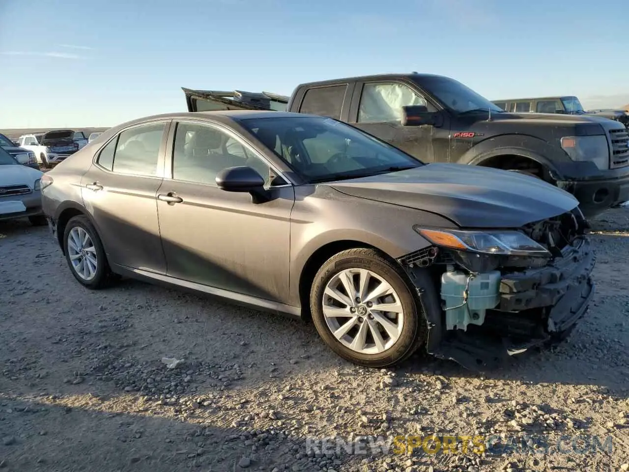 4 Photograph of a damaged car 4T1C11AK9NU717346 TOYOTA CAMRY 2022