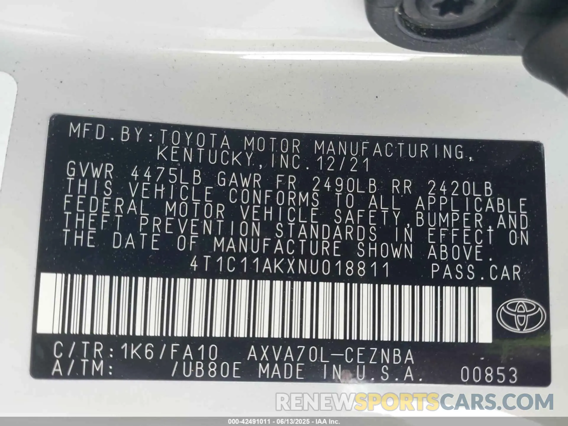 9 Photograph of a damaged car 4T1C11AKXNU018811 TOYOTA CAMRY 2022