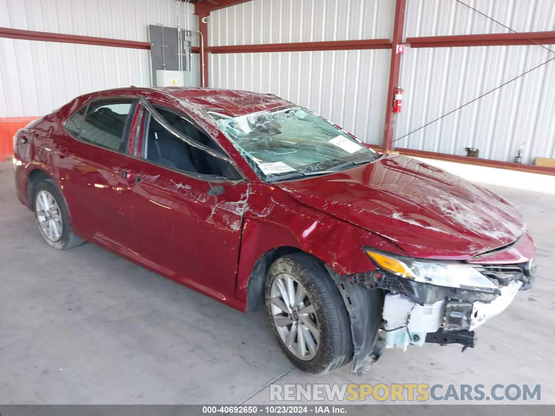 1 Photograph of a damaged car 4T1C11AKXNU499370 TOYOTA CAMRY 2022