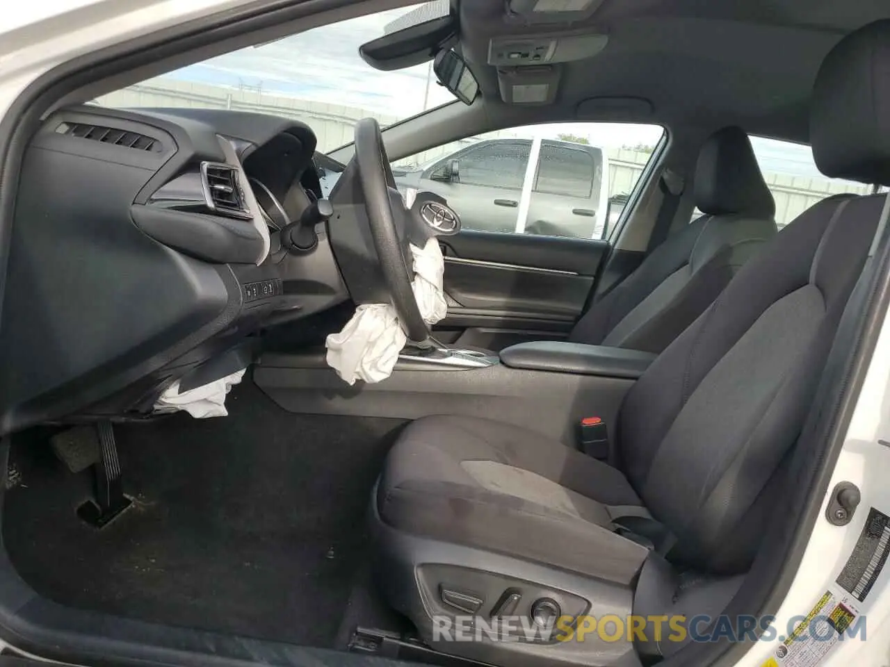 7 Фотография поврежденного автомобиля 4T1C11AKXNU628384 TOYOTA CAMRY 2022