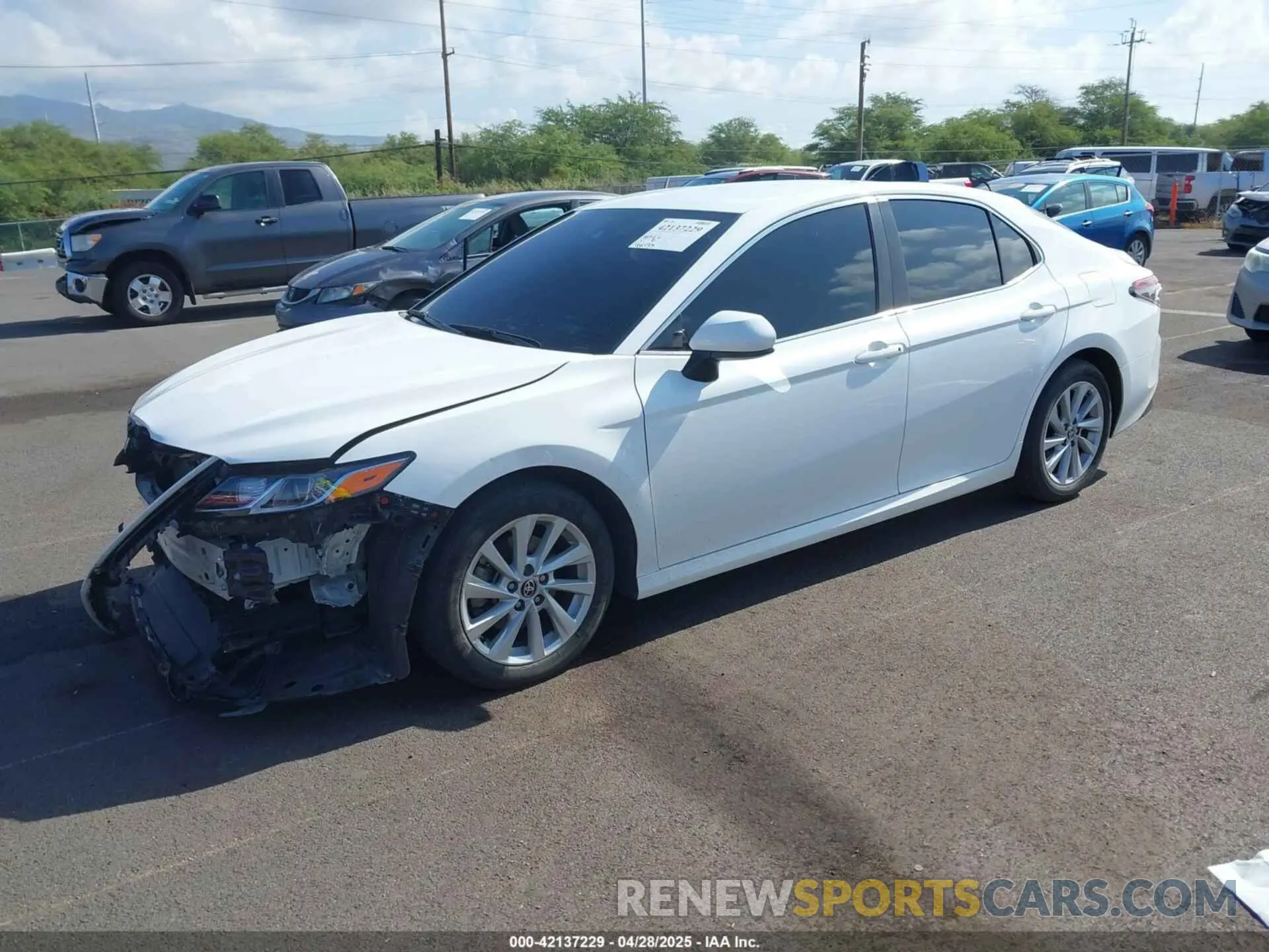 2 Фотография поврежденного автомобиля 4T1C11AKXNU642169 TOYOTA CAMRY 2022