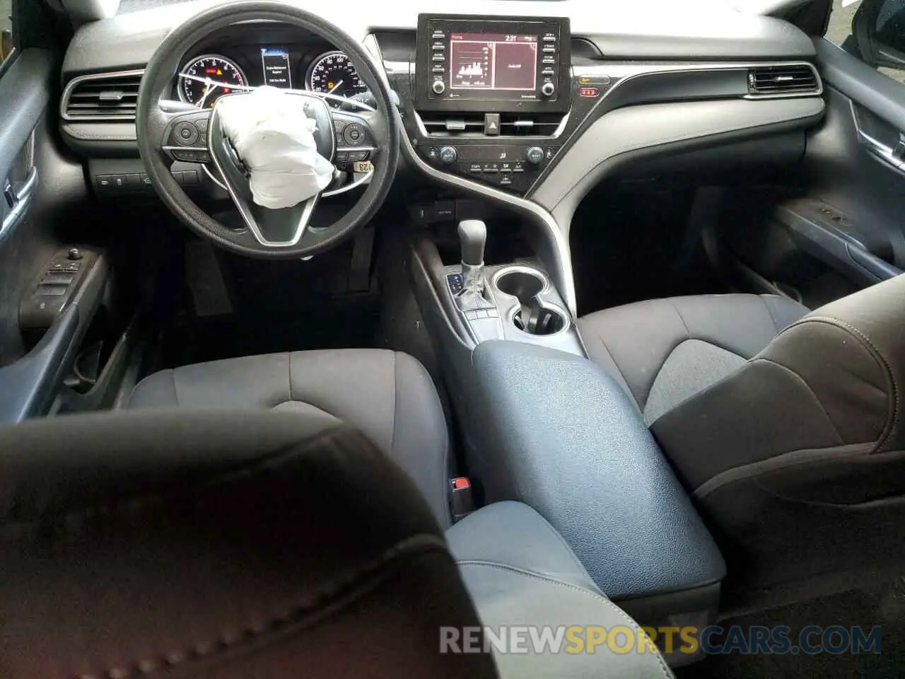 8 Фотография поврежденного автомобиля 4T1C11AKXNU651745 TOYOTA CAMRY 2022