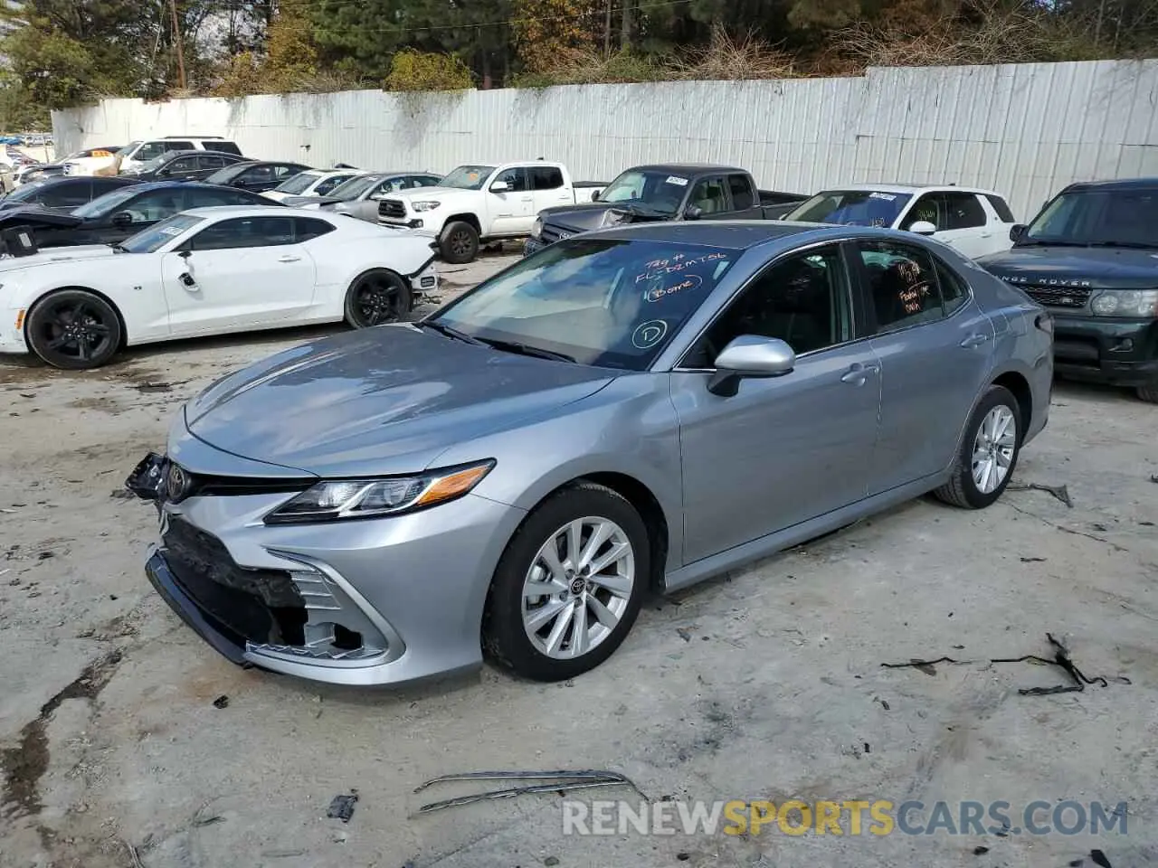 2 Фотография поврежденного автомобиля 4T1C11AKXNU668075 TOYOTA CAMRY 2022