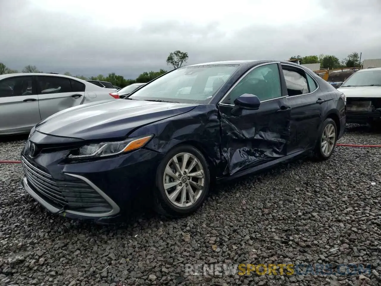 1 Photograph of a damaged car 4T1C11AKXNU680002 TOYOTA CAMRY 2022