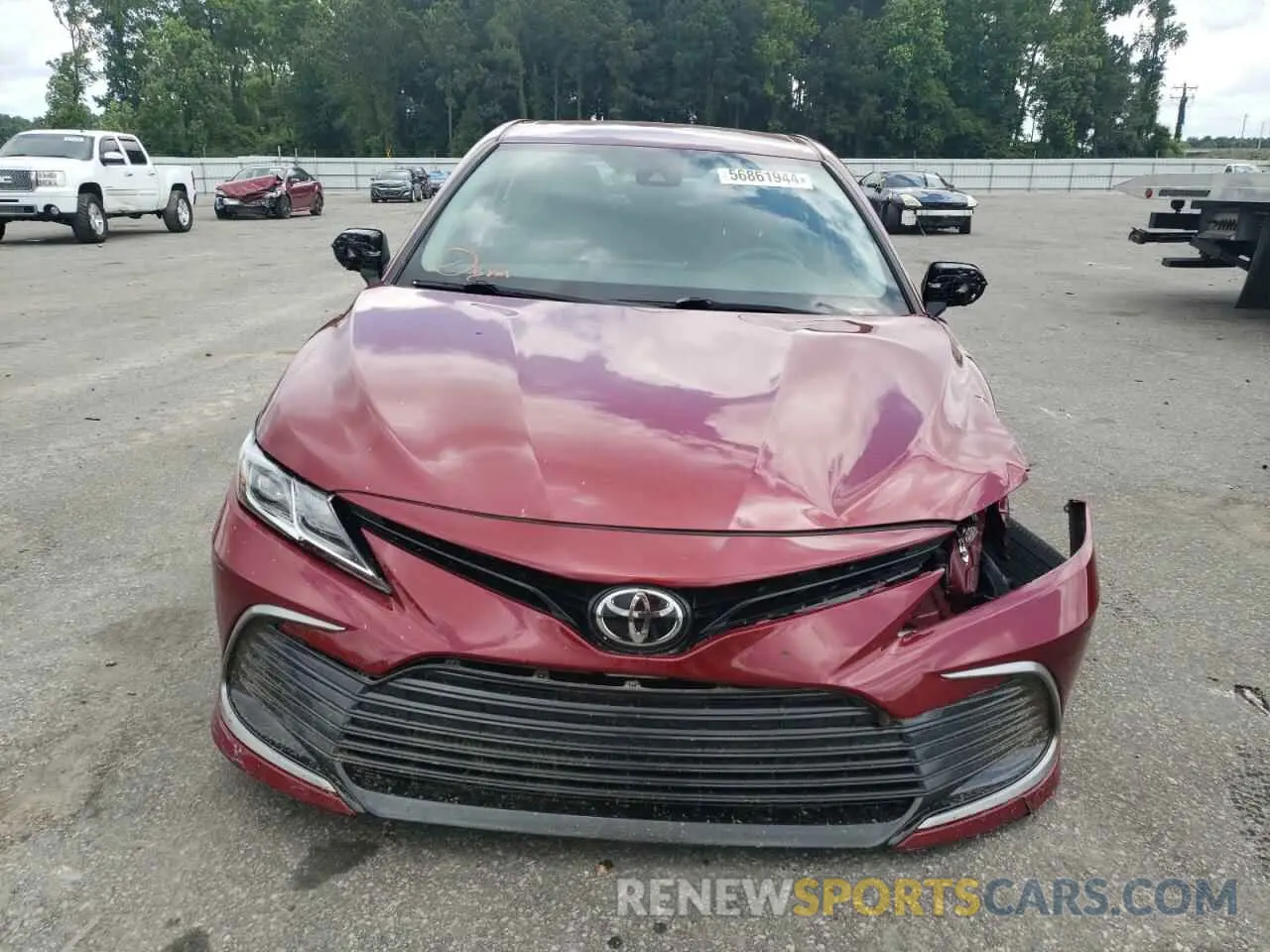 5 Photograph of a damaged car 4T1C11AKXNU683613 TOYOTA CAMRY 2022