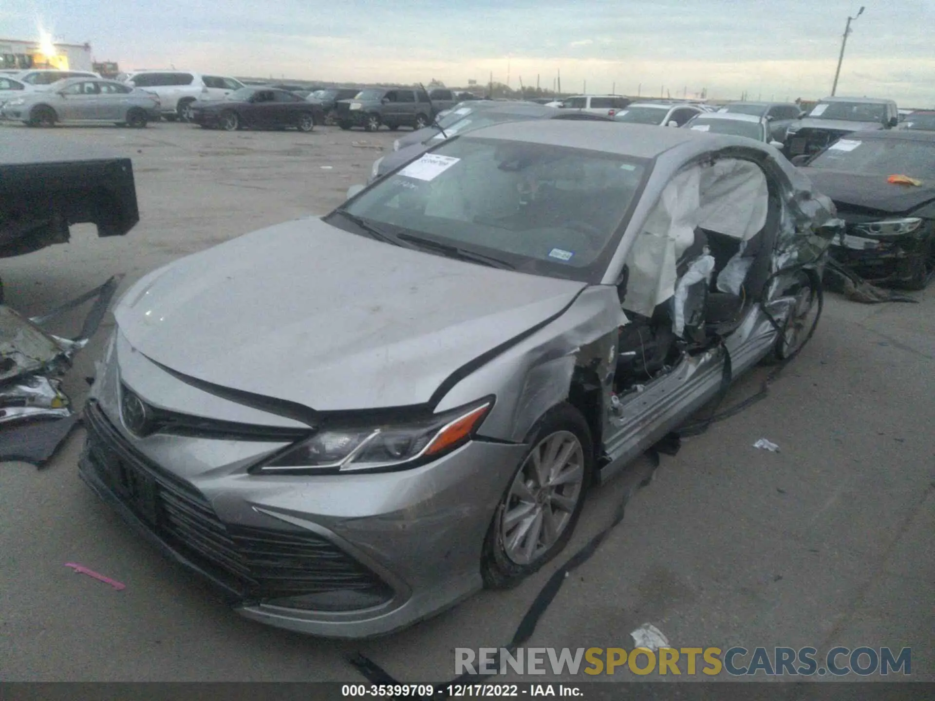 2 Photograph of a damaged car 4T1C11AKXNU698080 TOYOTA CAMRY 2022
