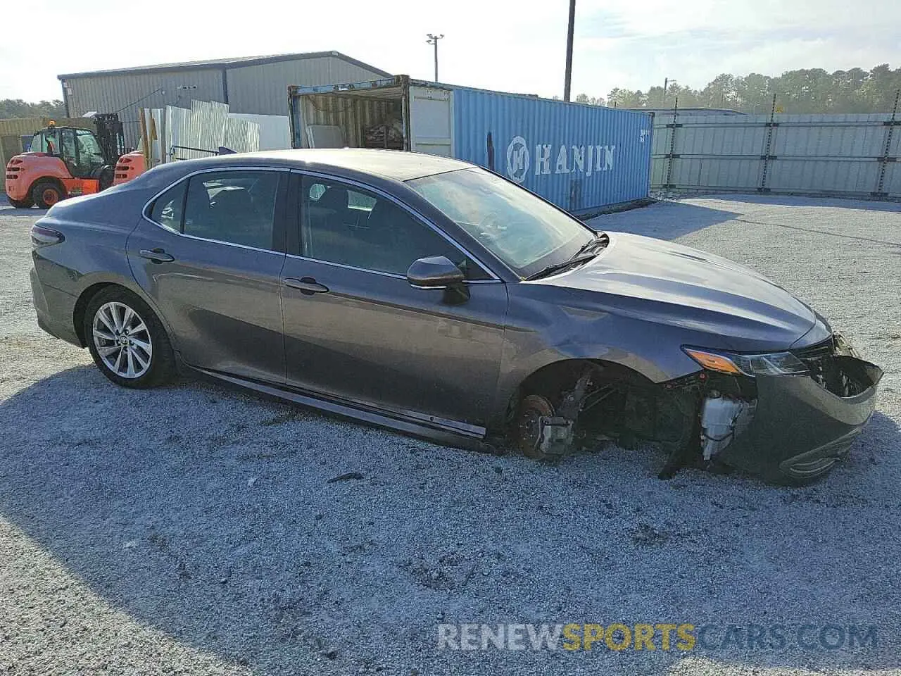 4 Фотография поврежденного автомобиля 4T1C11BK4NU052709 TOYOTA CAMRY 2022
