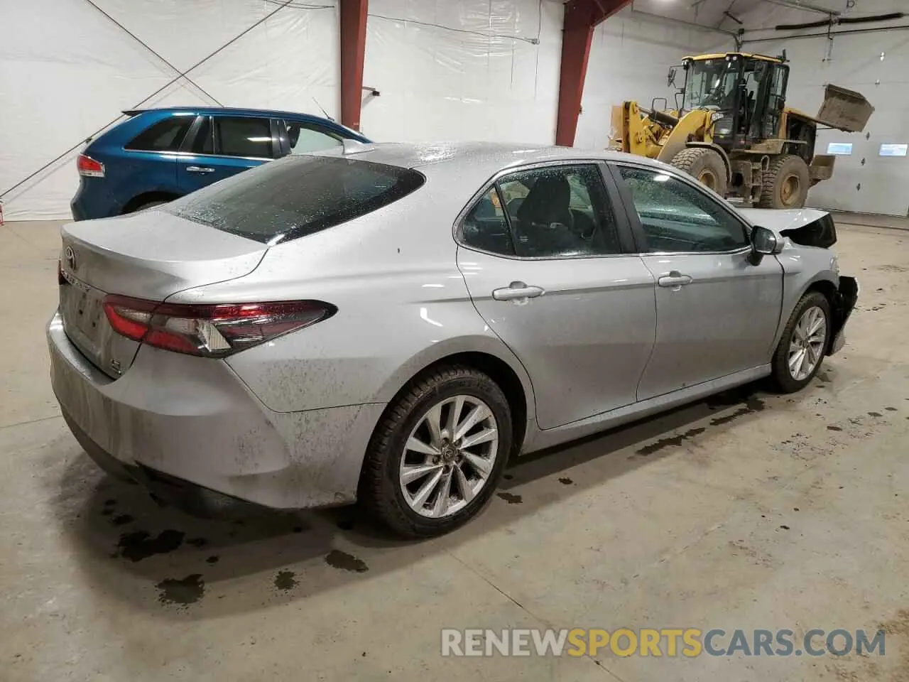3 Photograph of a damaged car 4T1C11BK6NU053487 TOYOTA CAMRY 2022