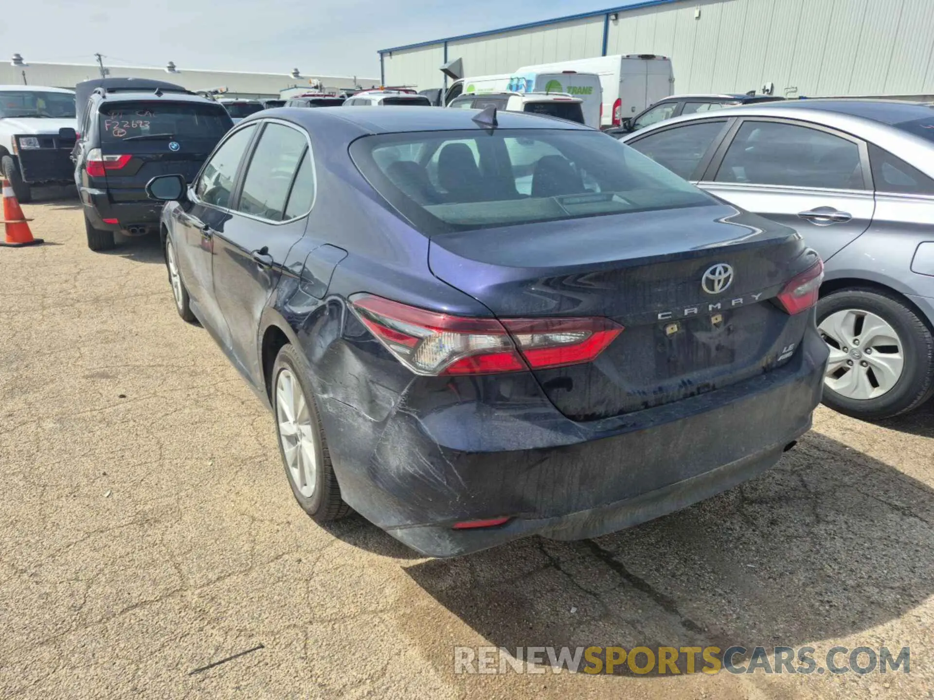 16 Фотография поврежденного автомобиля 4T1C11BK8NU058531 TOYOTA CAMRY 2022