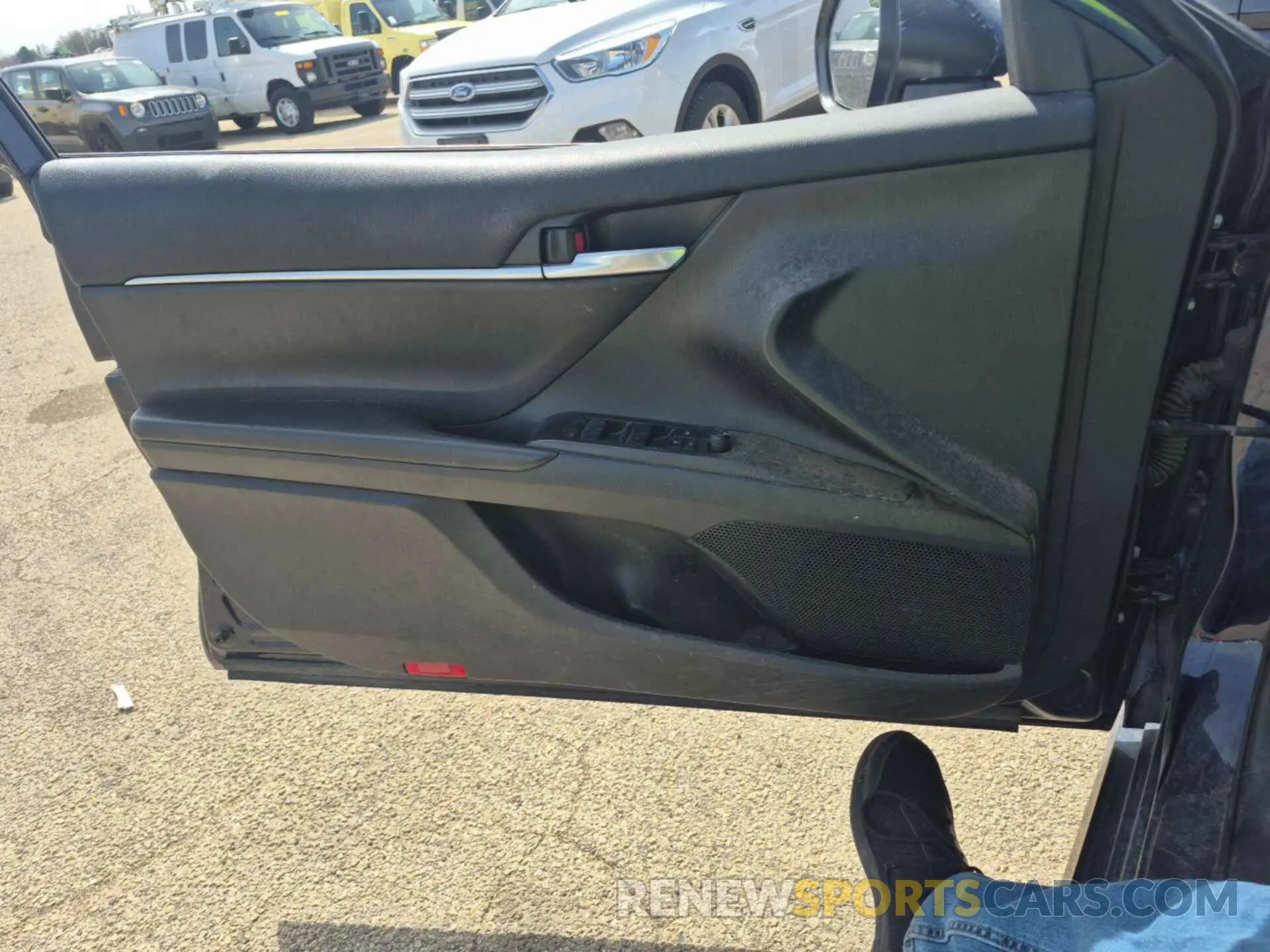 18 Фотография поврежденного автомобиля 4T1C11BK8NU058531 TOYOTA CAMRY 2022