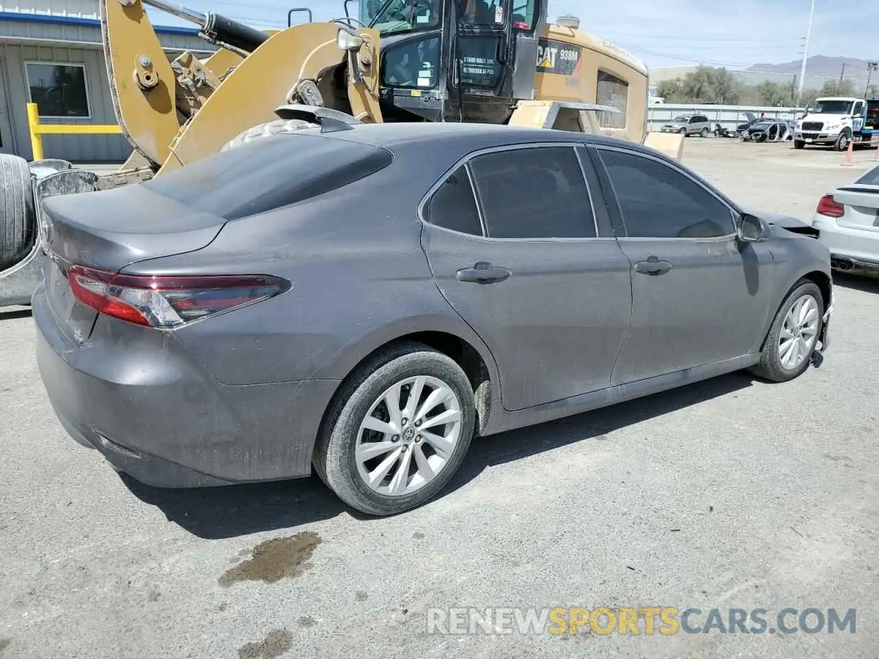 3 Фотография поврежденного автомобиля 4T1C11BK8NU071103 TOYOTA CAMRY 2022
