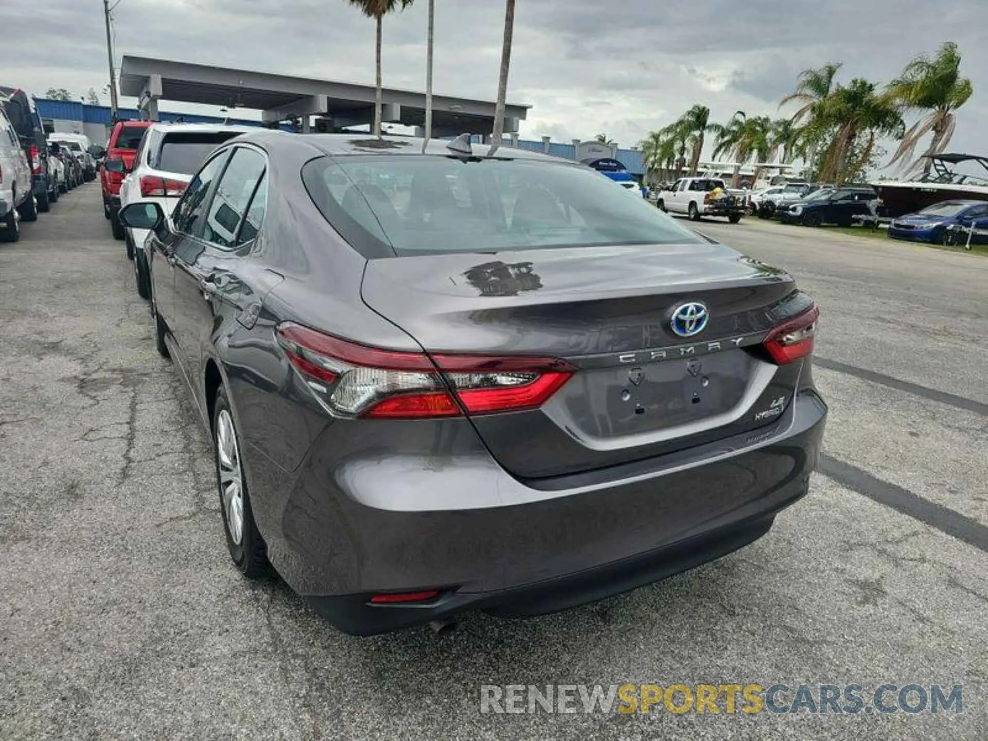 10 Photograph of a damaged car 4T1C31AK0NU580162 TOYOTA CAMRY 2022