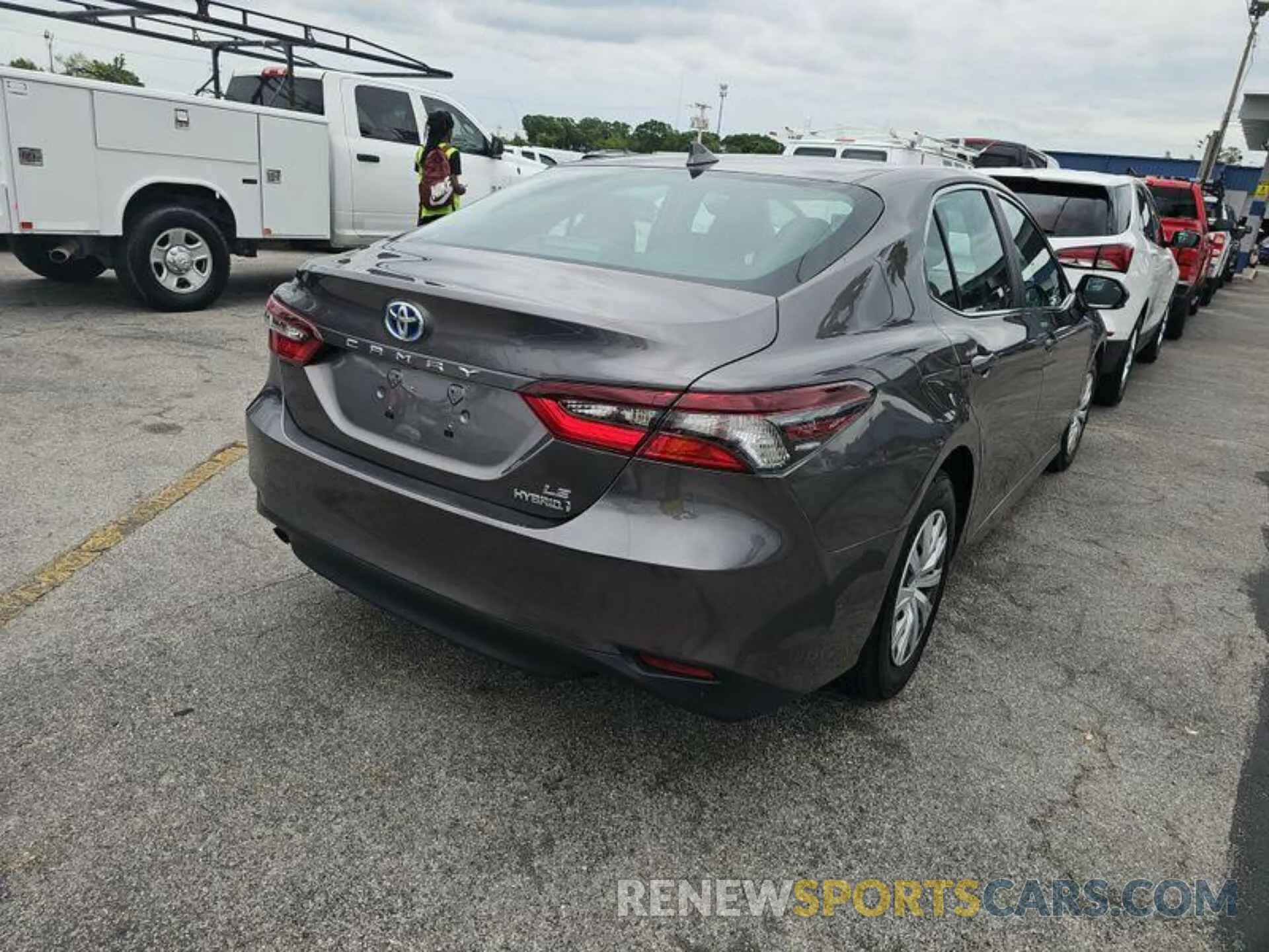 6 Photograph of a damaged car 4T1C31AK0NU580162 TOYOTA CAMRY 2022