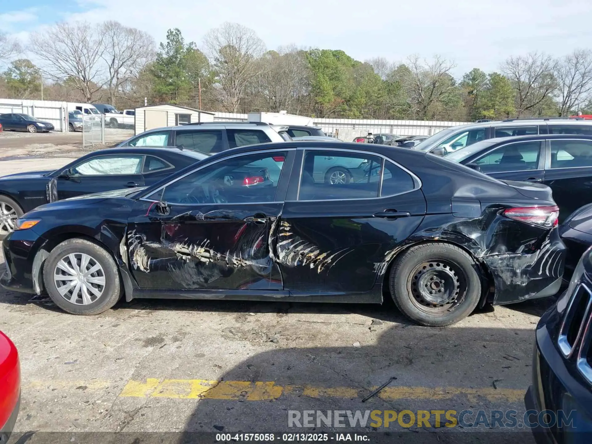 14 Photograph of a damaged car 4T1C31AK1NU579117 TOYOTA CAMRY 2022