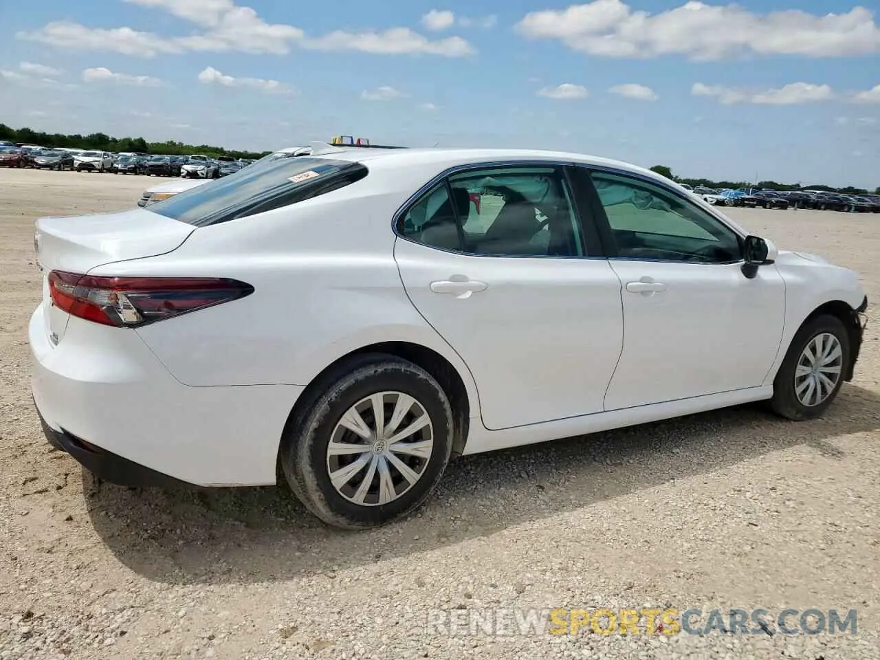 3 Фотография поврежденного автомобиля 4T1C31AK2NU585783 TOYOTA CAMRY 2022
