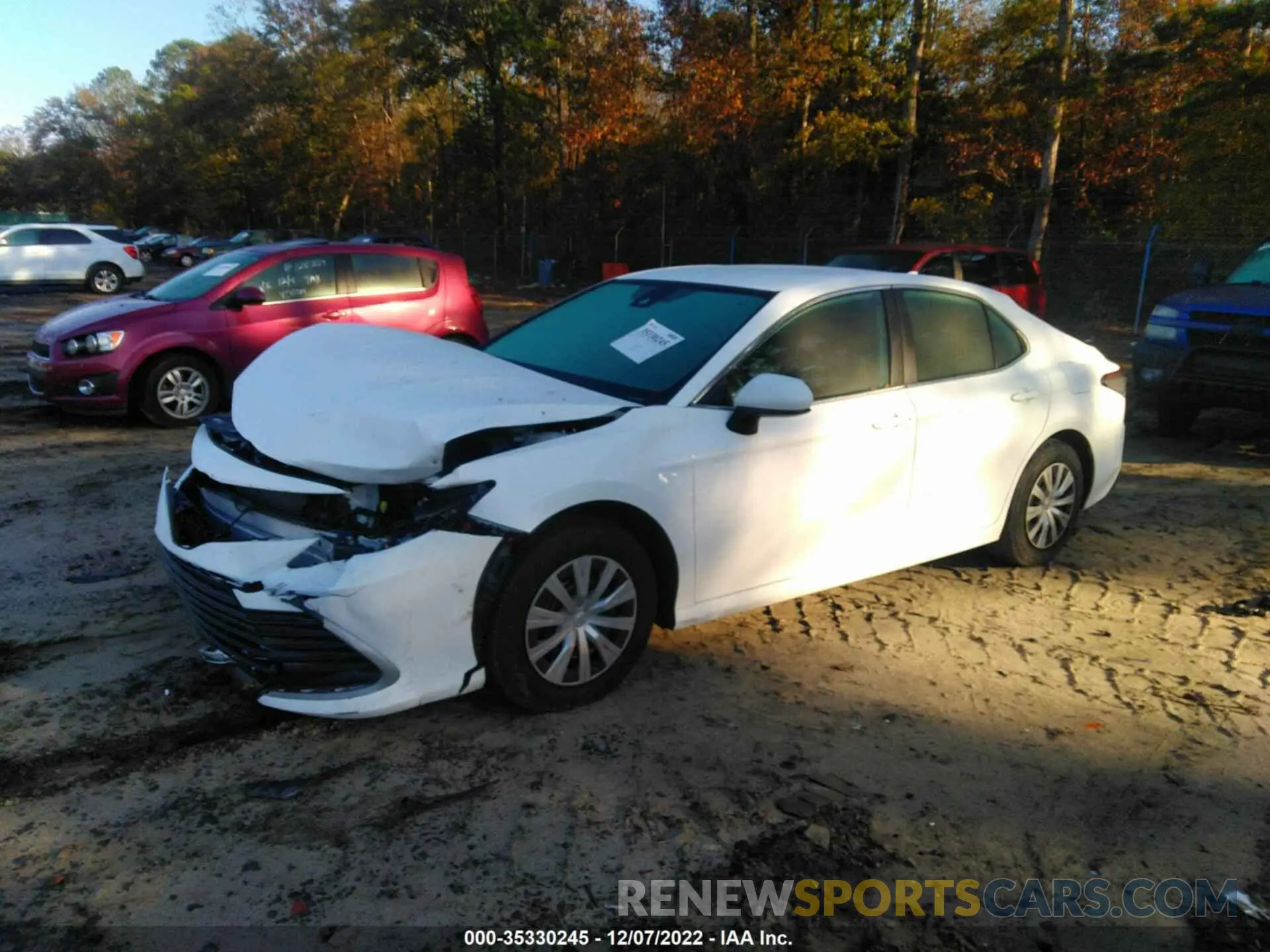 2 Фотография поврежденного автомобиля 4T1C31AK5NU580867 TOYOTA CAMRY 2022