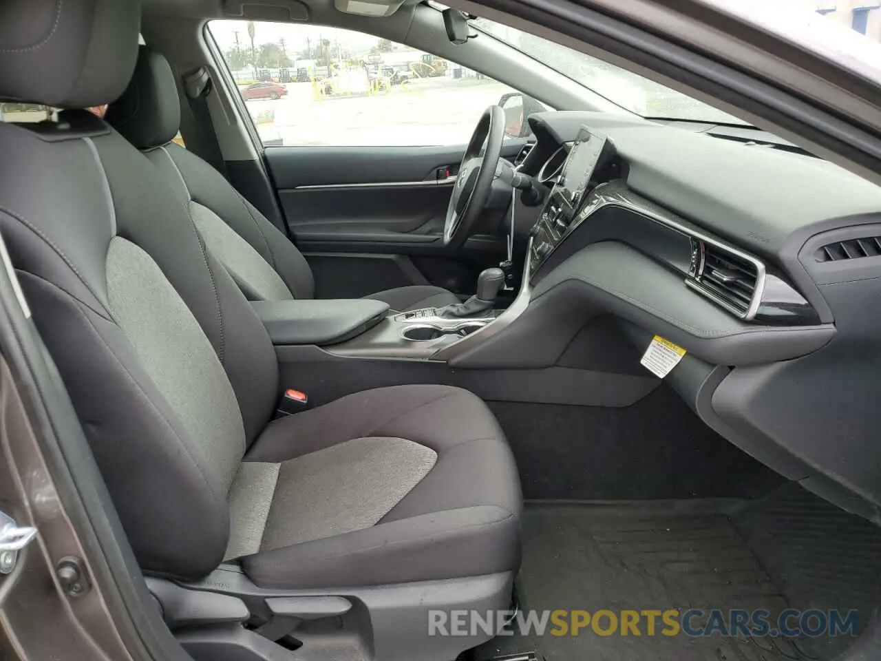 5 Фотография поврежденного автомобиля 4T1C31AK6NU571787 TOYOTA CAMRY 2022