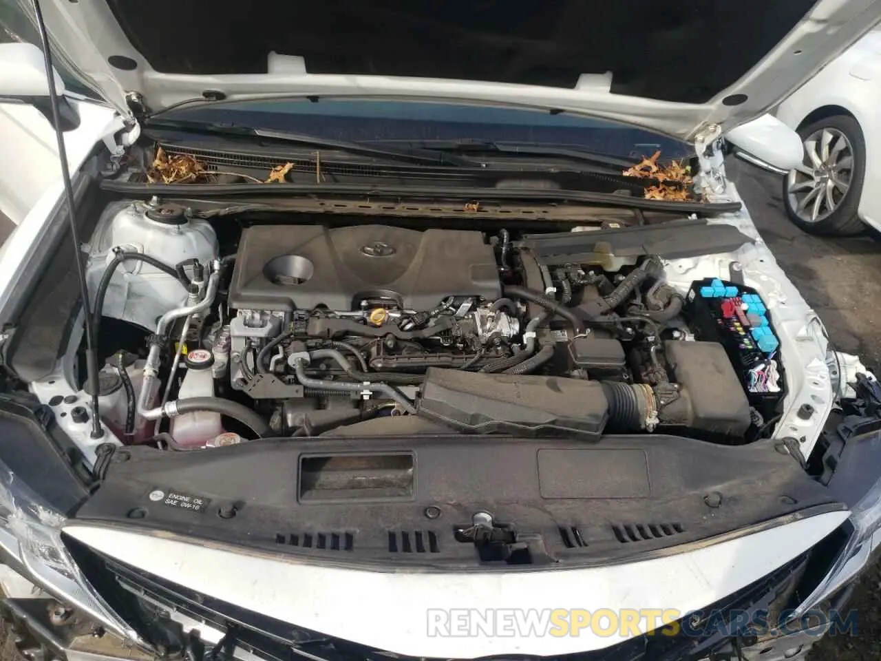 9 Photograph of a damaged car 4T1C31AK8NU581608 TOYOTA CAMRY 2022