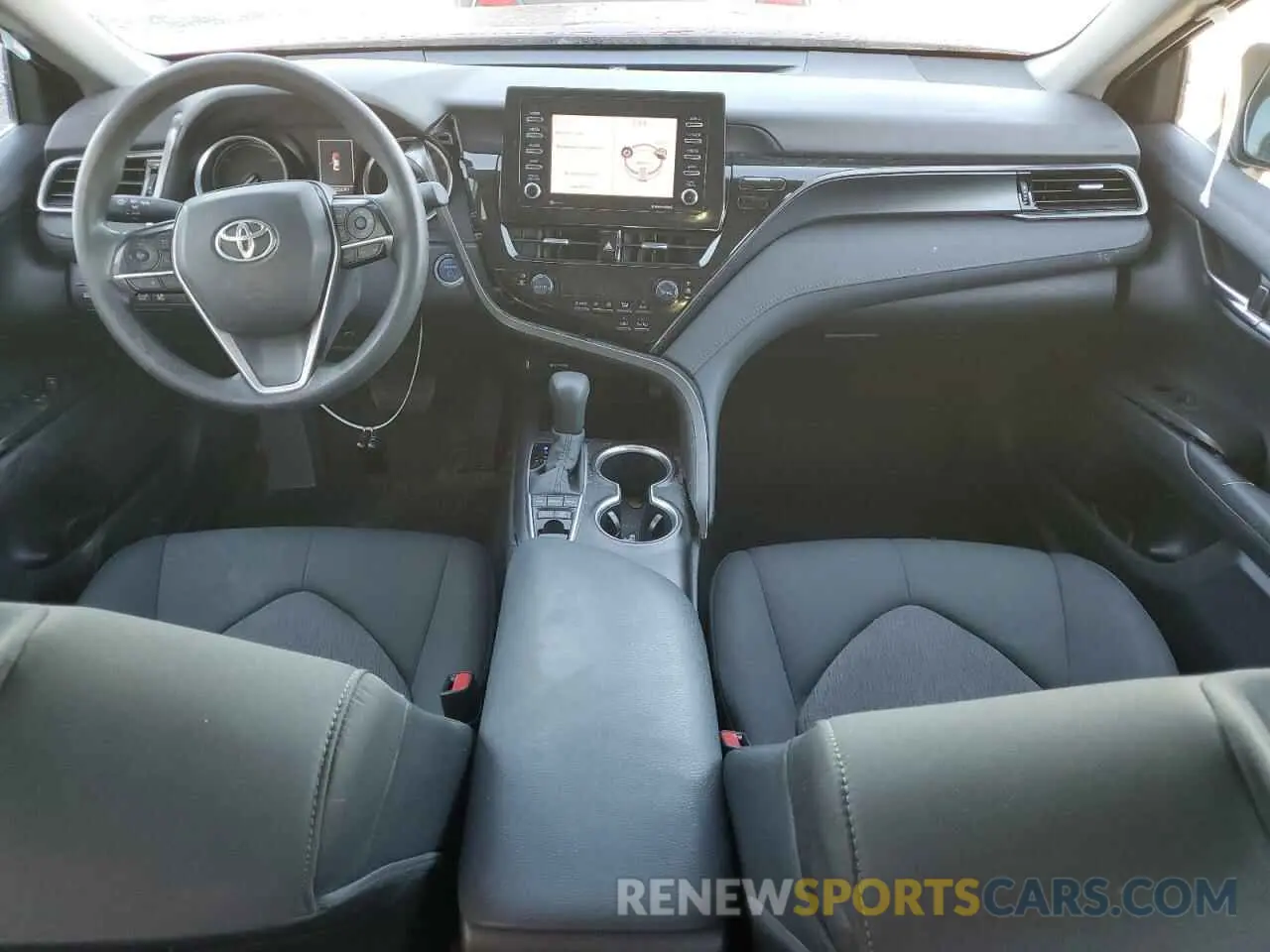 8 Фотография поврежденного автомобиля 4T1C31AK8NU586274 TOYOTA CAMRY 2022