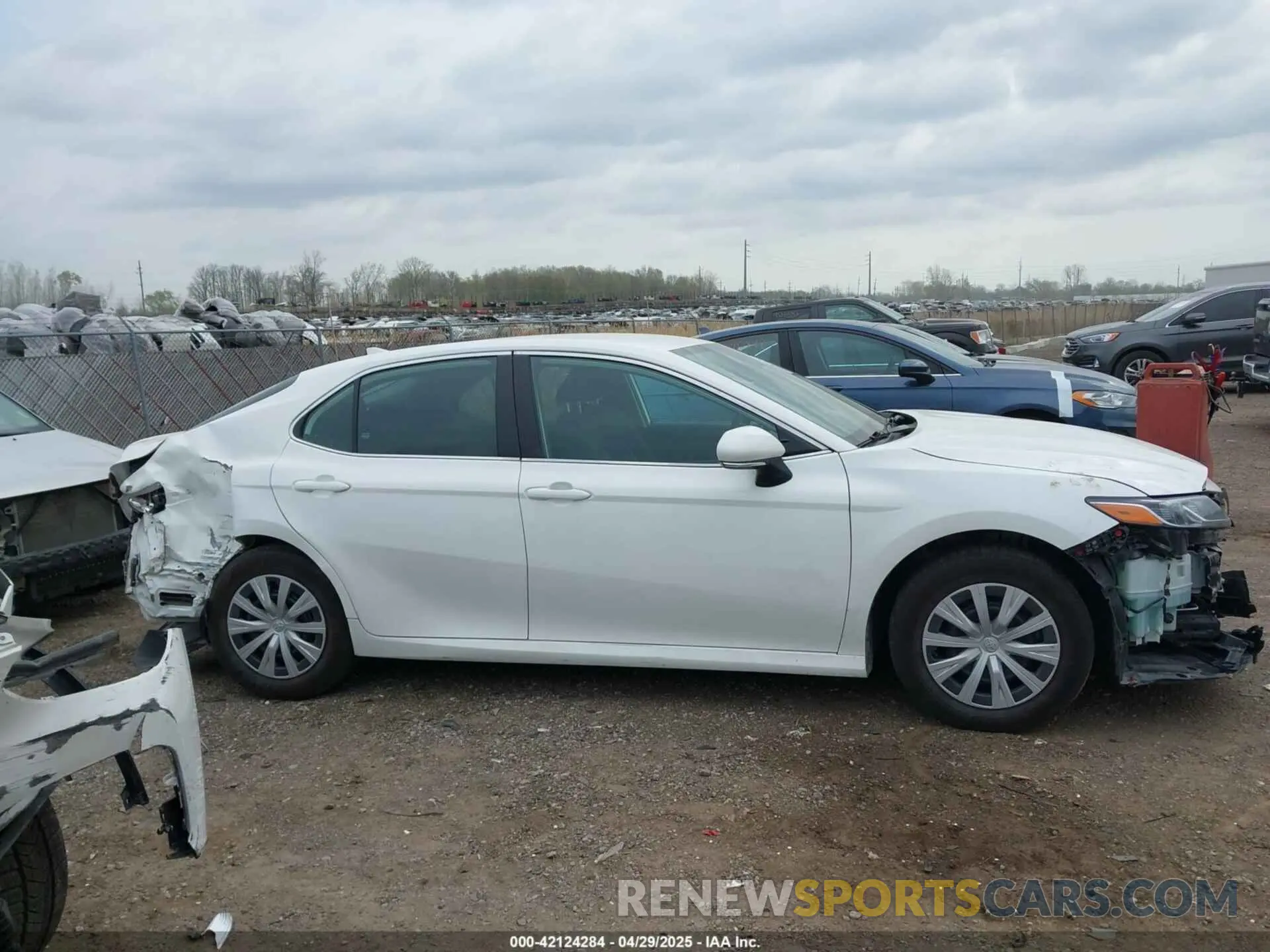 14 Фотография поврежденного автомобиля 4T1C31AK9NU572495 TOYOTA CAMRY 2022