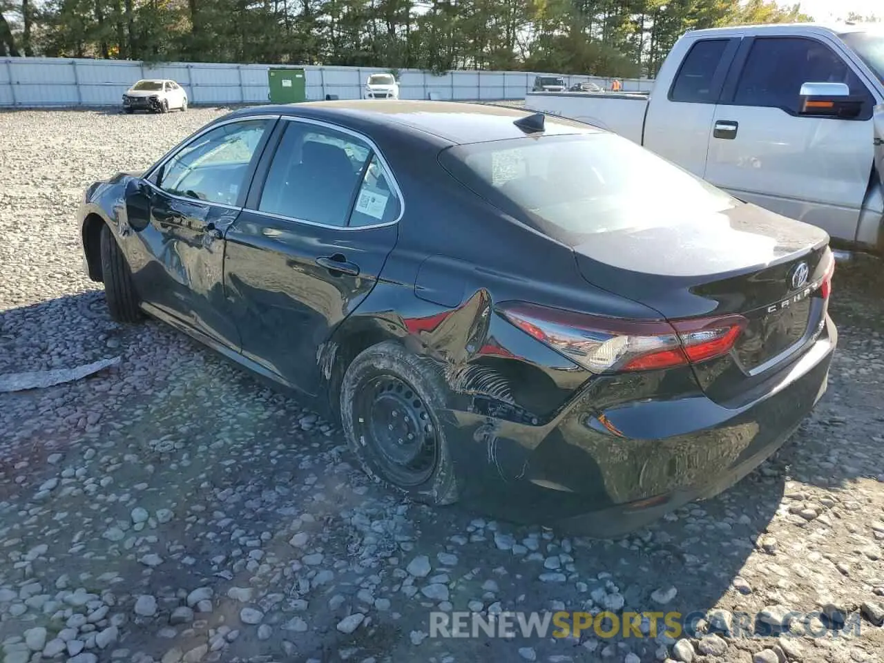 3 Photograph of a damaged car 4T1C31AKXNU580895 TOYOTA CAMRY 2022
