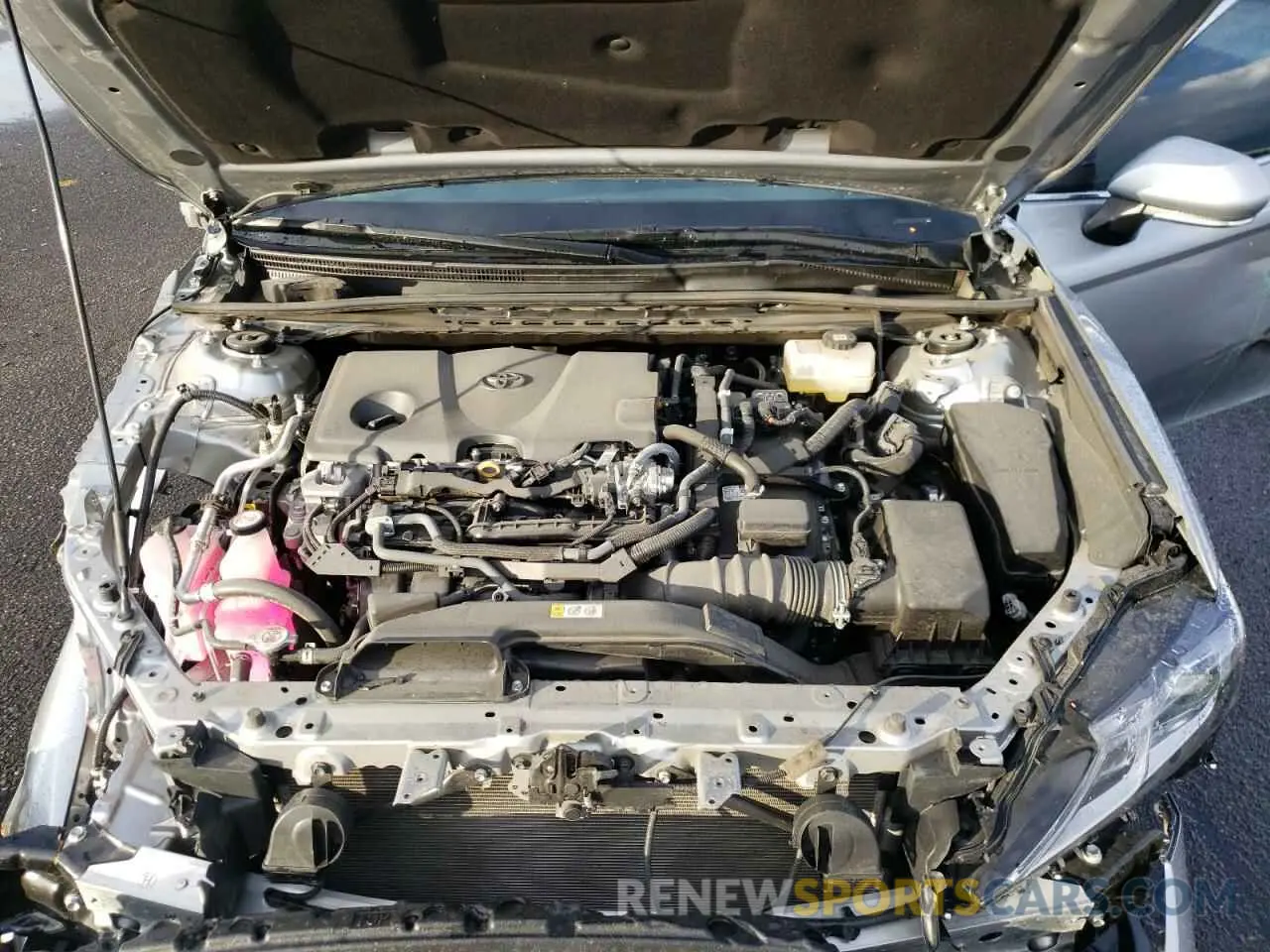 11 Photograph of a damaged car 4T1C31AKXNU590584 TOYOTA CAMRY 2022