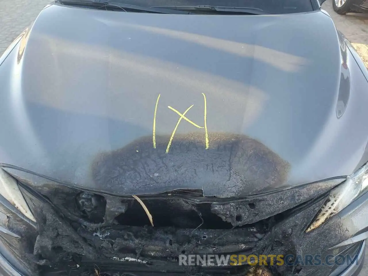 11 Photograph of a damaged car 4T1C31AKXNU595283 TOYOTA CAMRY 2022