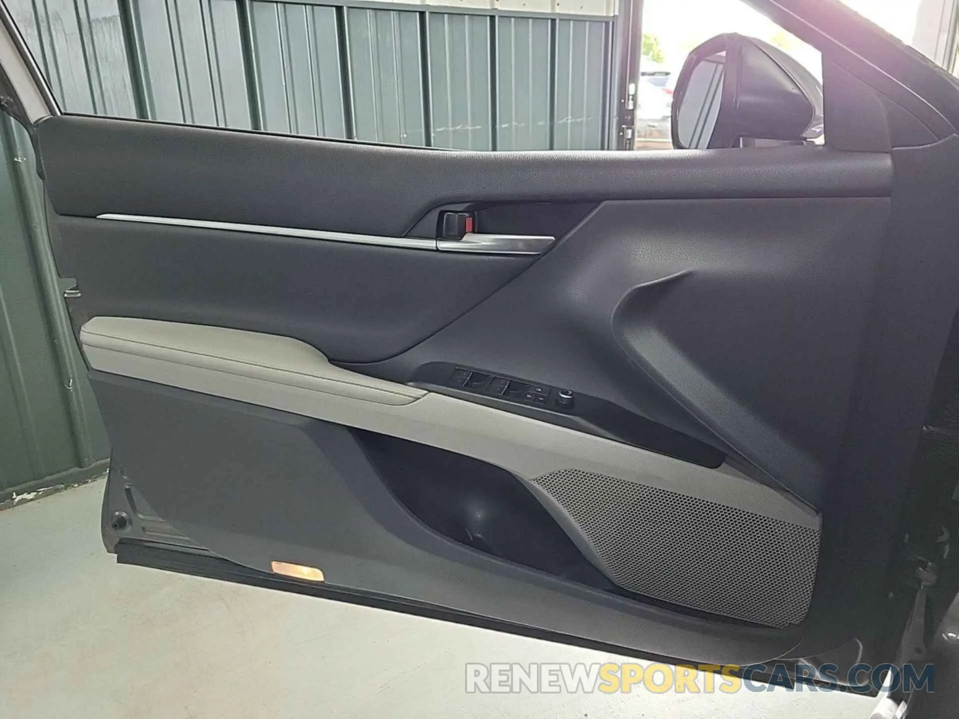 13 Фотография поврежденного автомобиля 4T1F11AK3NU021823 TOYOTA CAMRY 2022