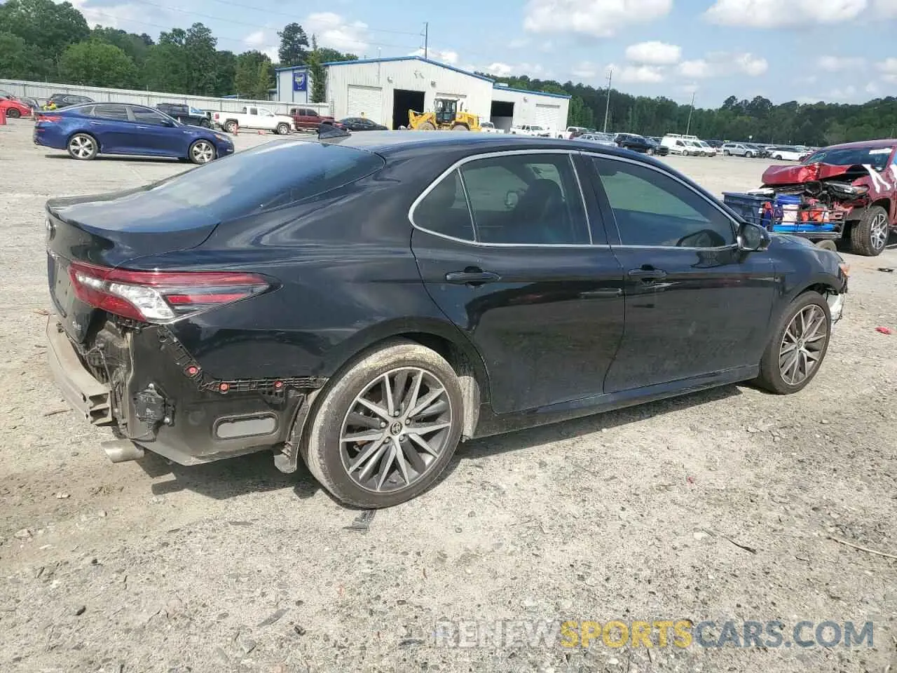 3 Фотография поврежденного автомобиля 4T1F11AK5NU035805 TOYOTA CAMRY 2022