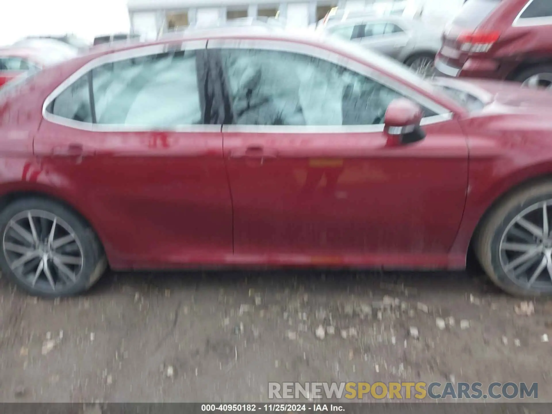 12 Photograph of a damaged car 4T1F11BK0NU055782 TOYOTA CAMRY 2022