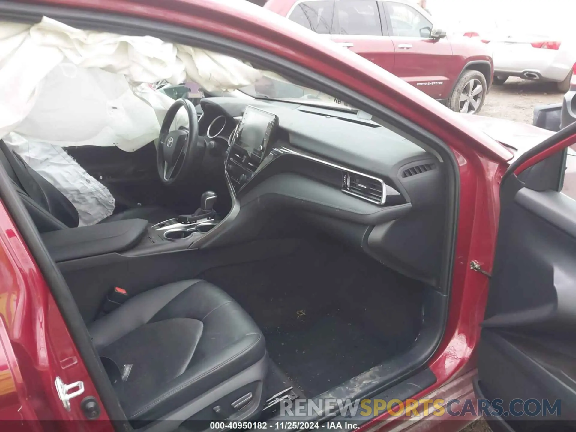 5 Photograph of a damaged car 4T1F11BK0NU055782 TOYOTA CAMRY 2022