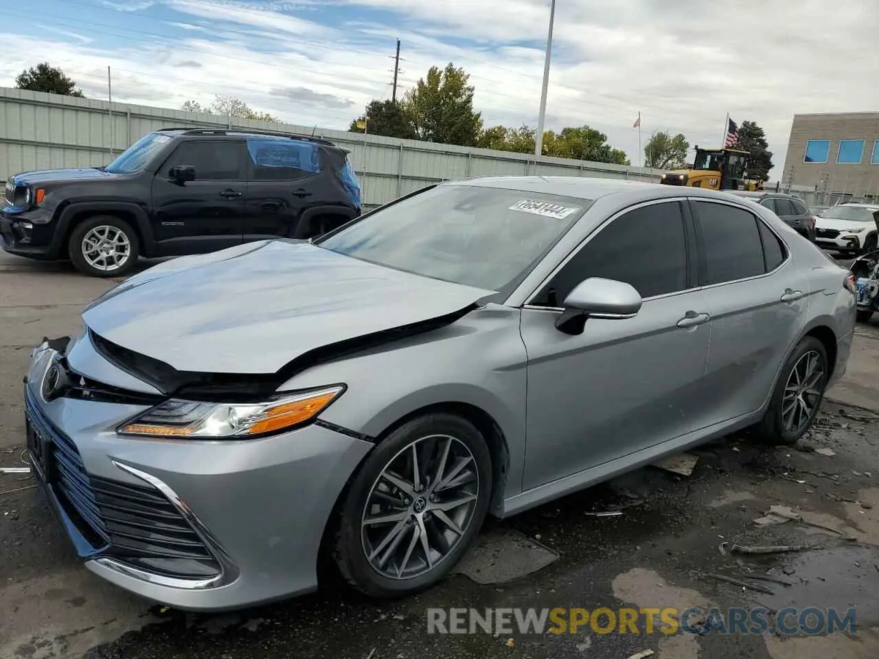 1 Photograph of a damaged car 4T1F11BK2NU056593 TOYOTA CAMRY 2022