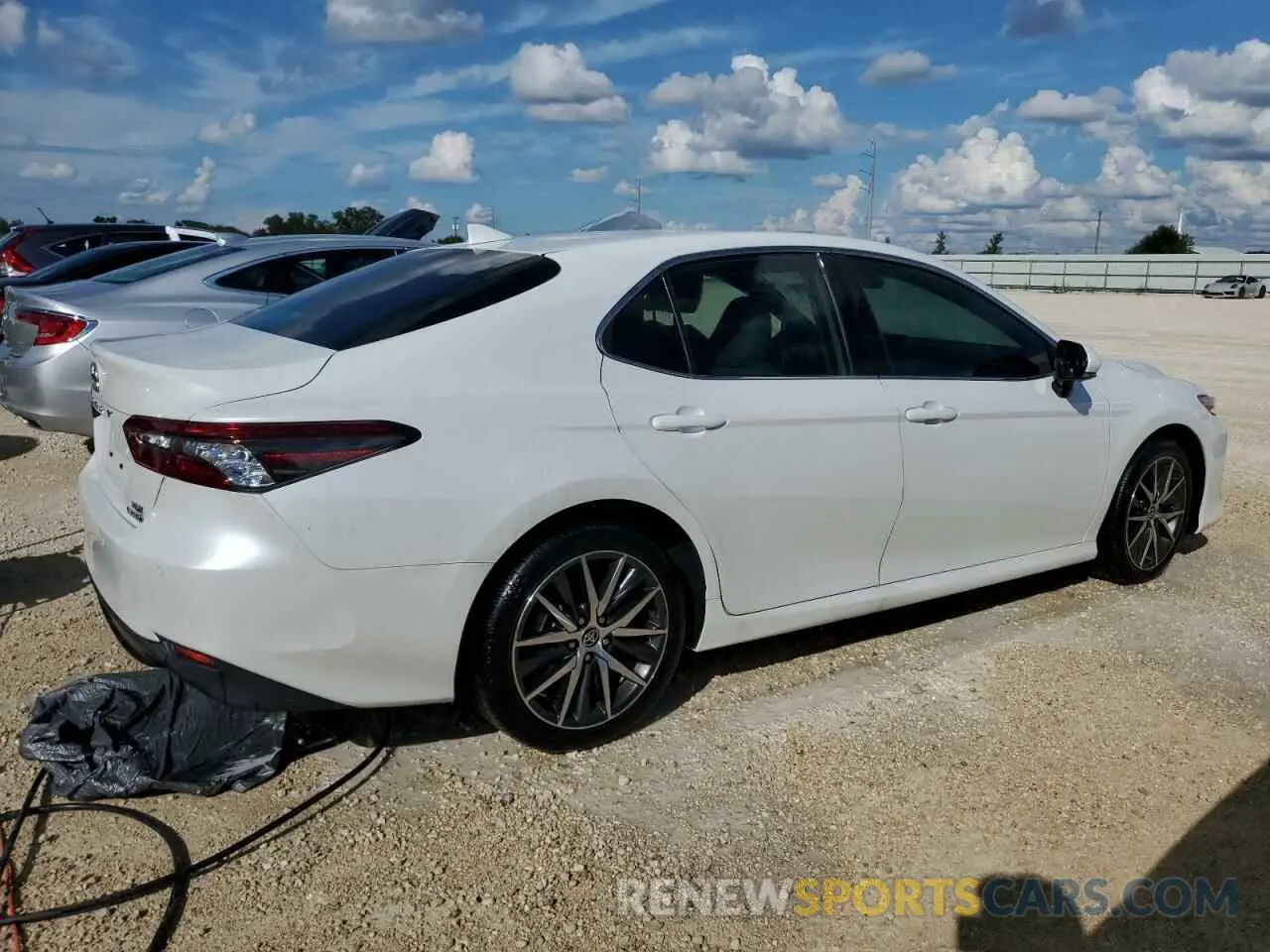 3 Фотография поврежденного автомобиля 4T1F31AK1NU590535 TOYOTA CAMRY 2022