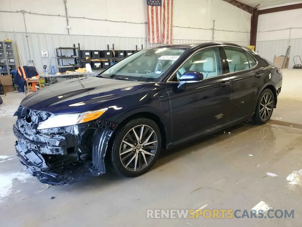 1 Photograph of a damaged car 4T1F31AK2NU036856 TOYOTA CAMRY 2022