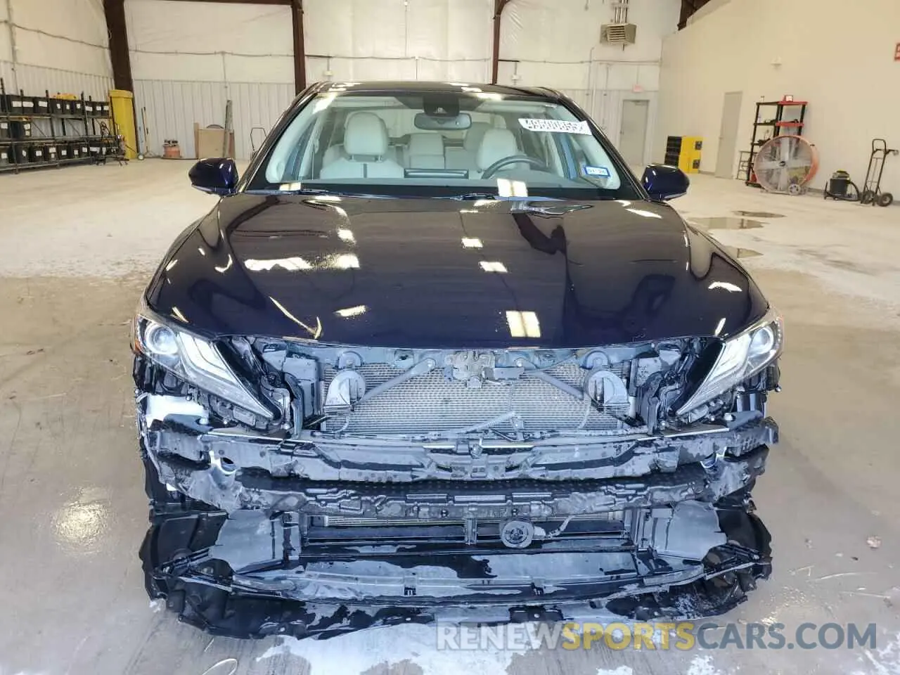 5 Photograph of a damaged car 4T1F31AK2NU036856 TOYOTA CAMRY 2022