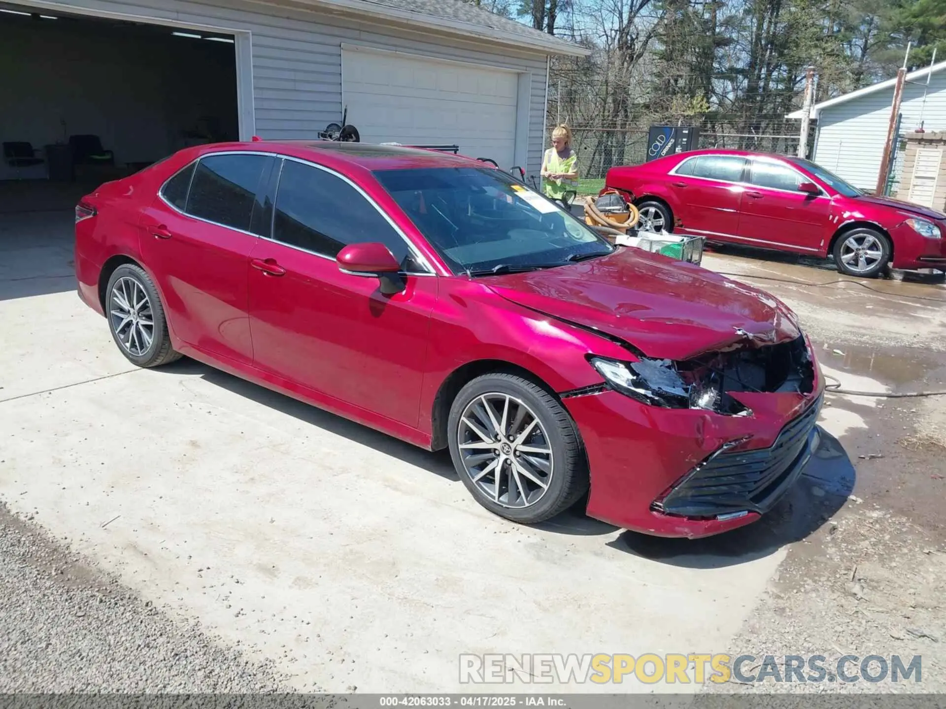 1 Photograph of a damaged car 4T1F31AK4NU034347 TOYOTA CAMRY 2022
