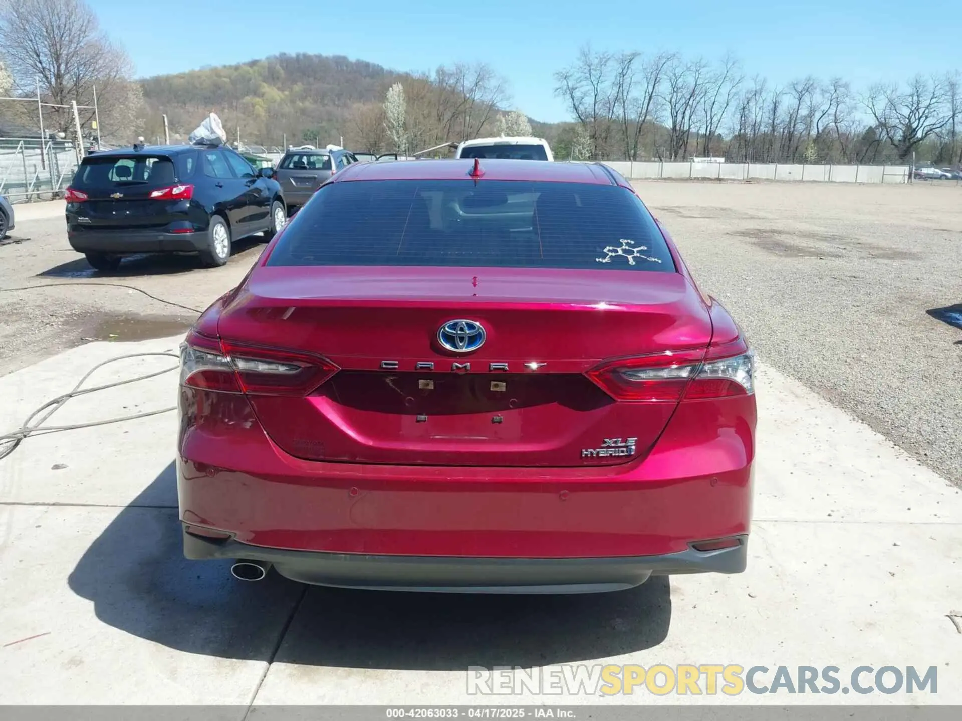 16 Photograph of a damaged car 4T1F31AK4NU034347 TOYOTA CAMRY 2022