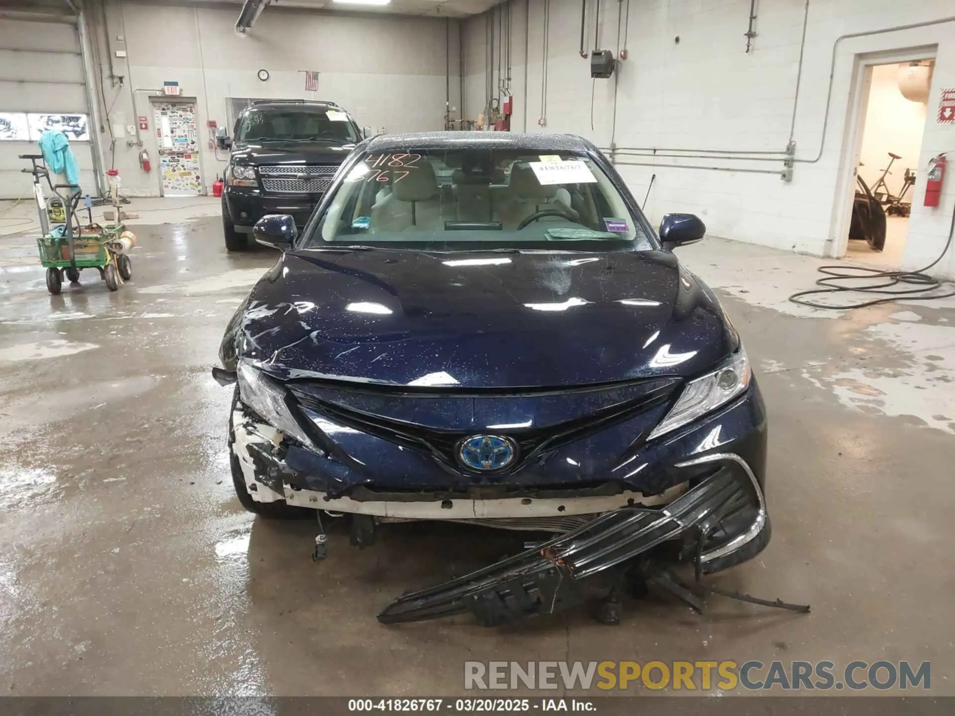13 Photograph of a damaged car 4T1F31AK4NU579884 TOYOTA CAMRY 2022