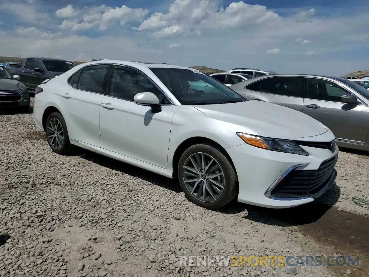 4 Photograph of a damaged car 4T1F31AK7NU578468 TOYOTA CAMRY 2022