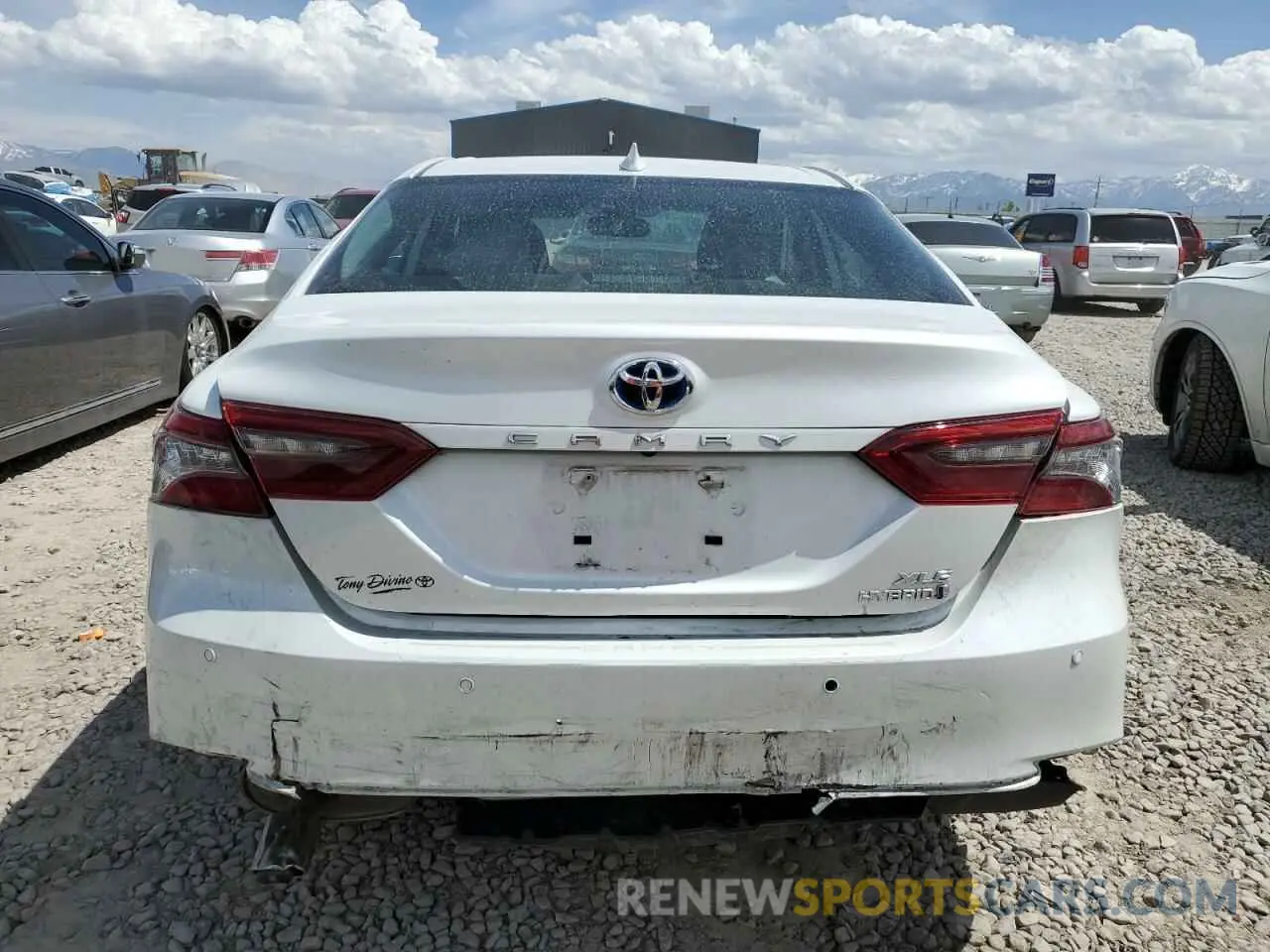 6 Photograph of a damaged car 4T1F31AK7NU578468 TOYOTA CAMRY 2022