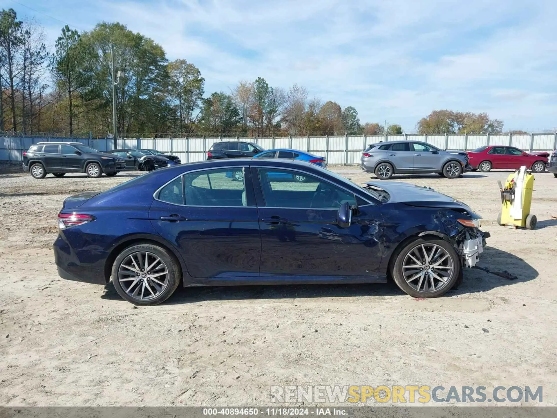 14 Photograph of a damaged car 4T1F31AK7NU584710 TOYOTA CAMRY 2022