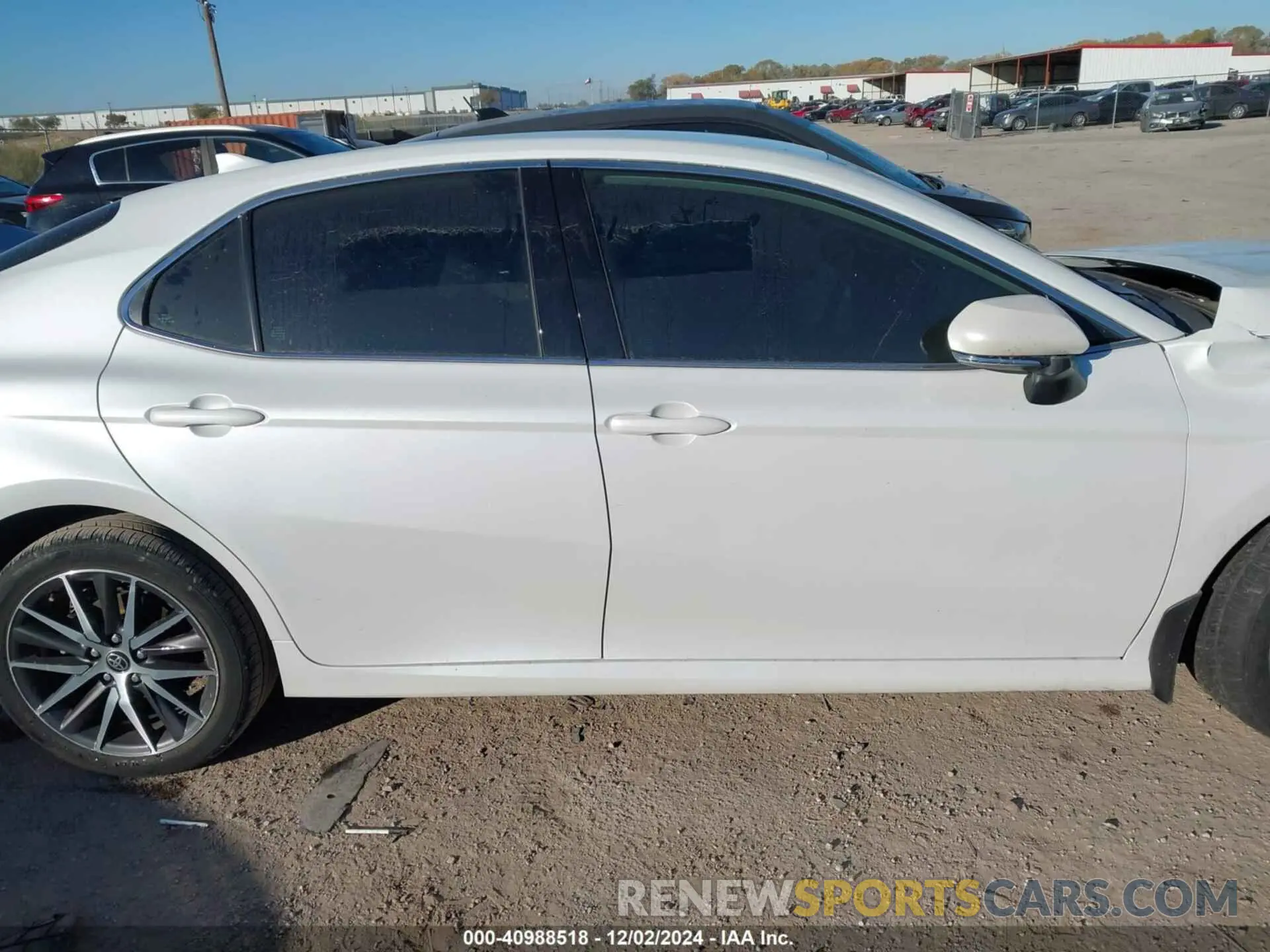 12 Photograph of a damaged car 4T1F31AK7NU589227 TOYOTA CAMRY 2022