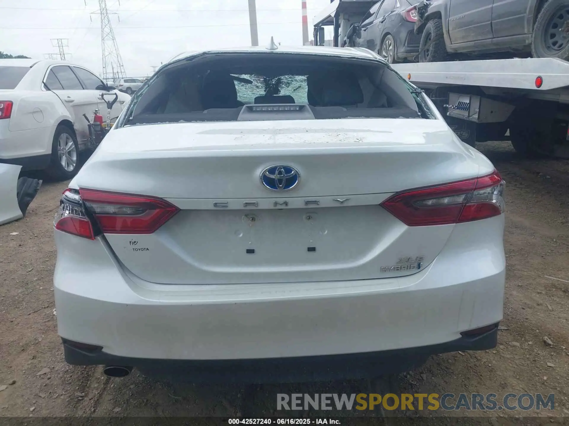 16 Фотография поврежденного автомобиля 4T1F31AK7NU591768 TOYOTA CAMRY 2022
